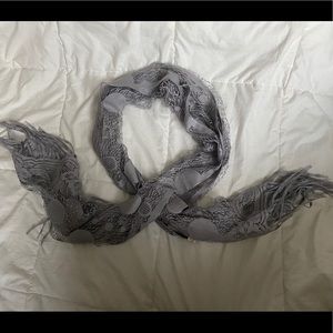 Pashmina Gray Elegant NWOT